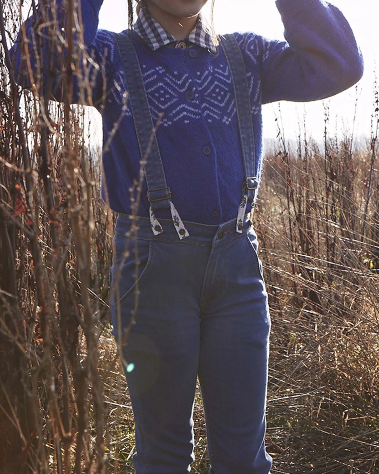 pantalon a bretelles en coton denim bleu
