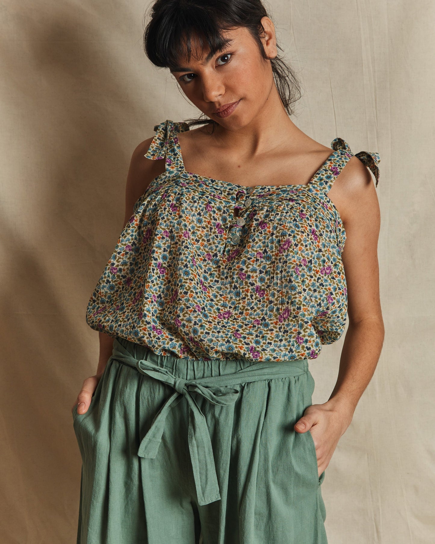 Top coton feuillette