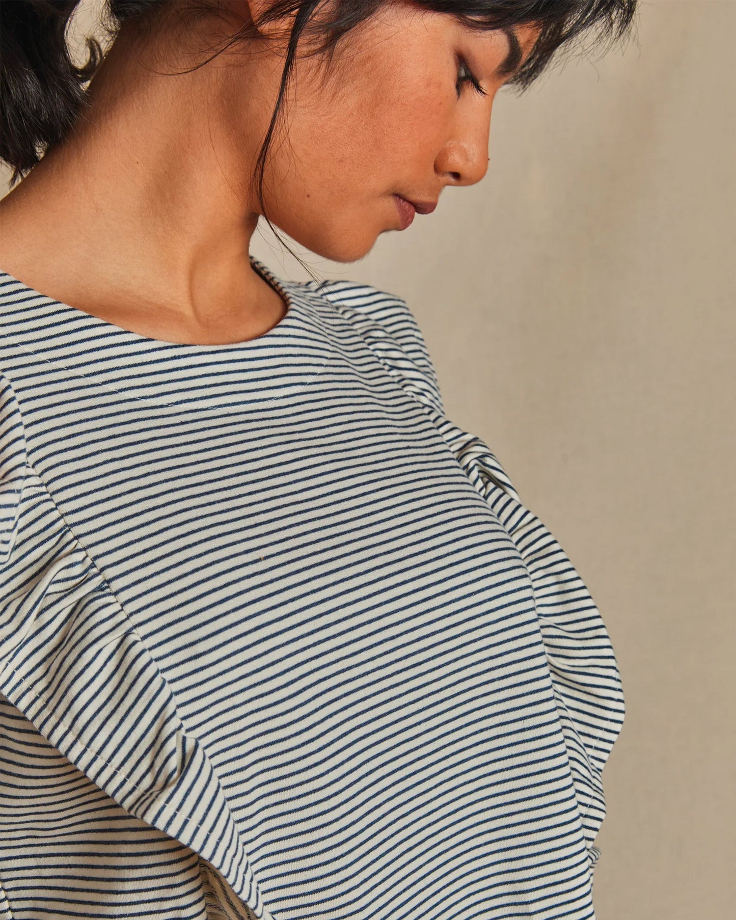 Sweatshirt rayé coton bio écru et bleu marine