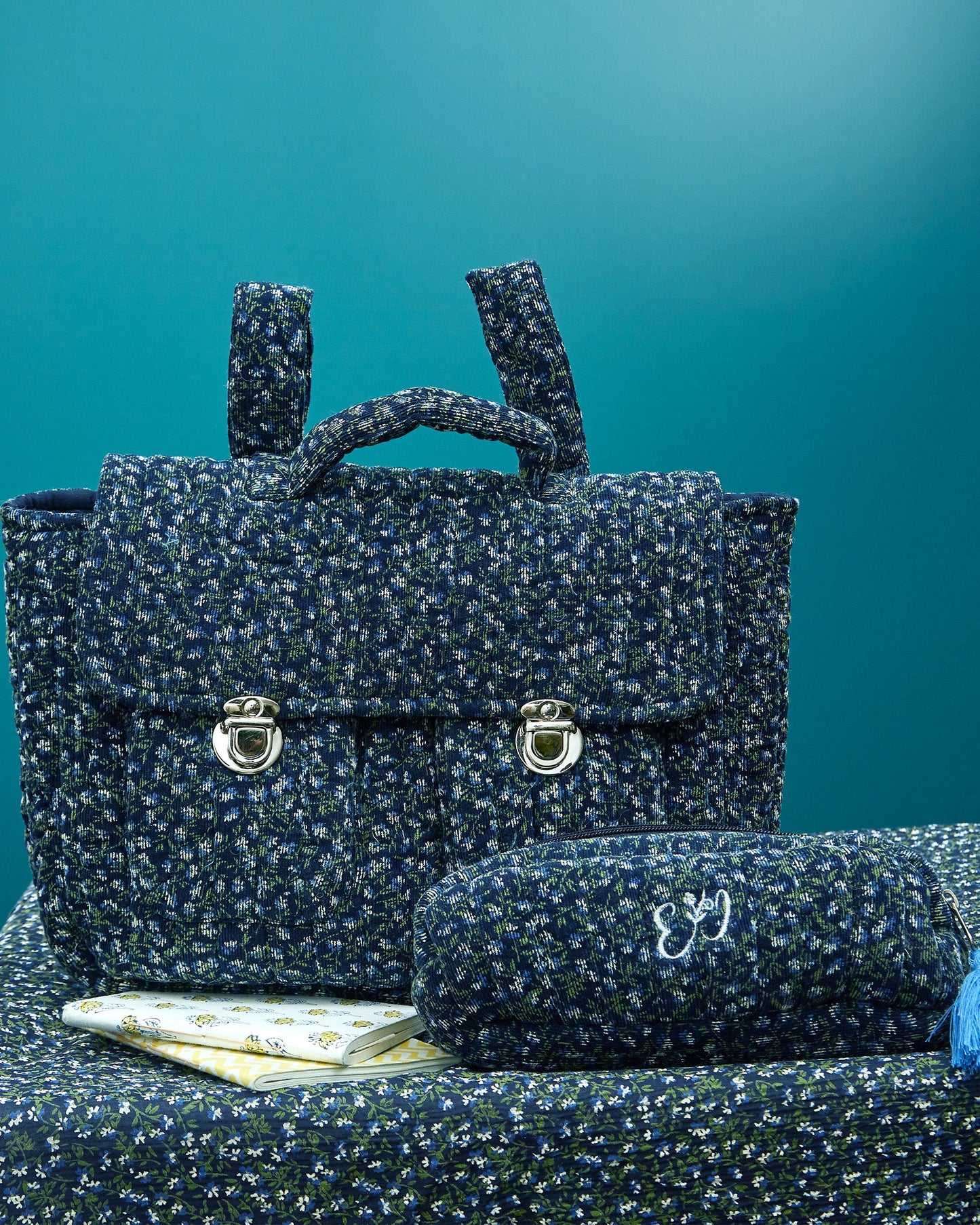 Cartable coton matelassé jardin bleu