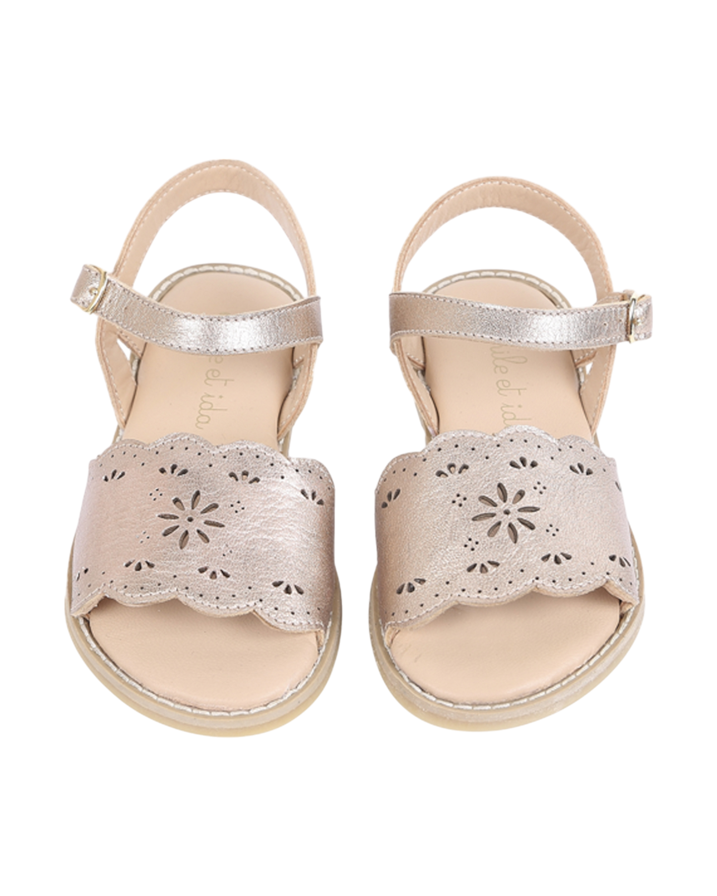 Sandales en cuir or