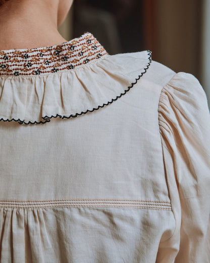 Chemise vintage col brodé crème