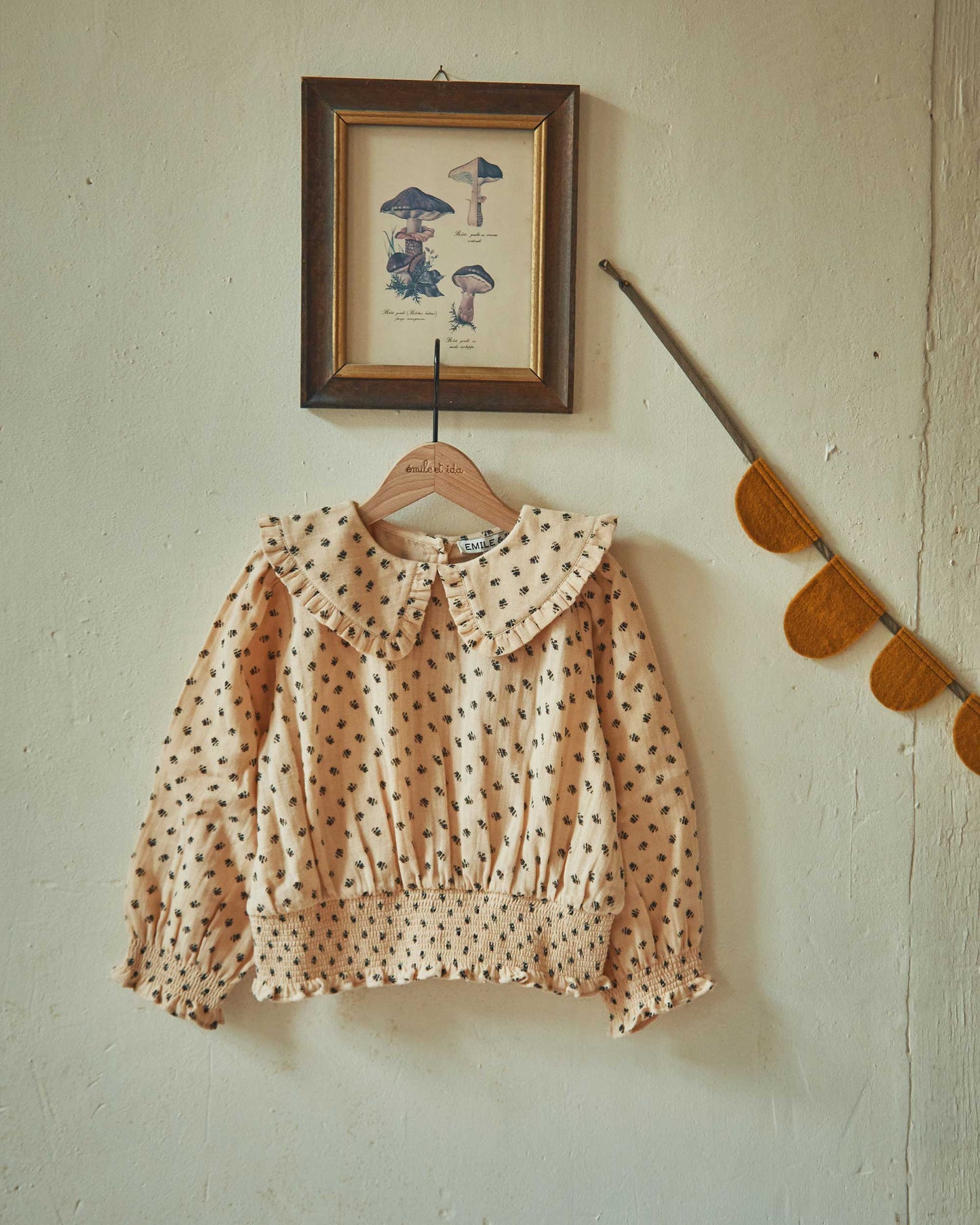 Blouse grand col chardon beige