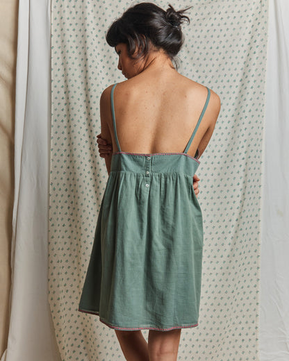 Robe voile de coton amande