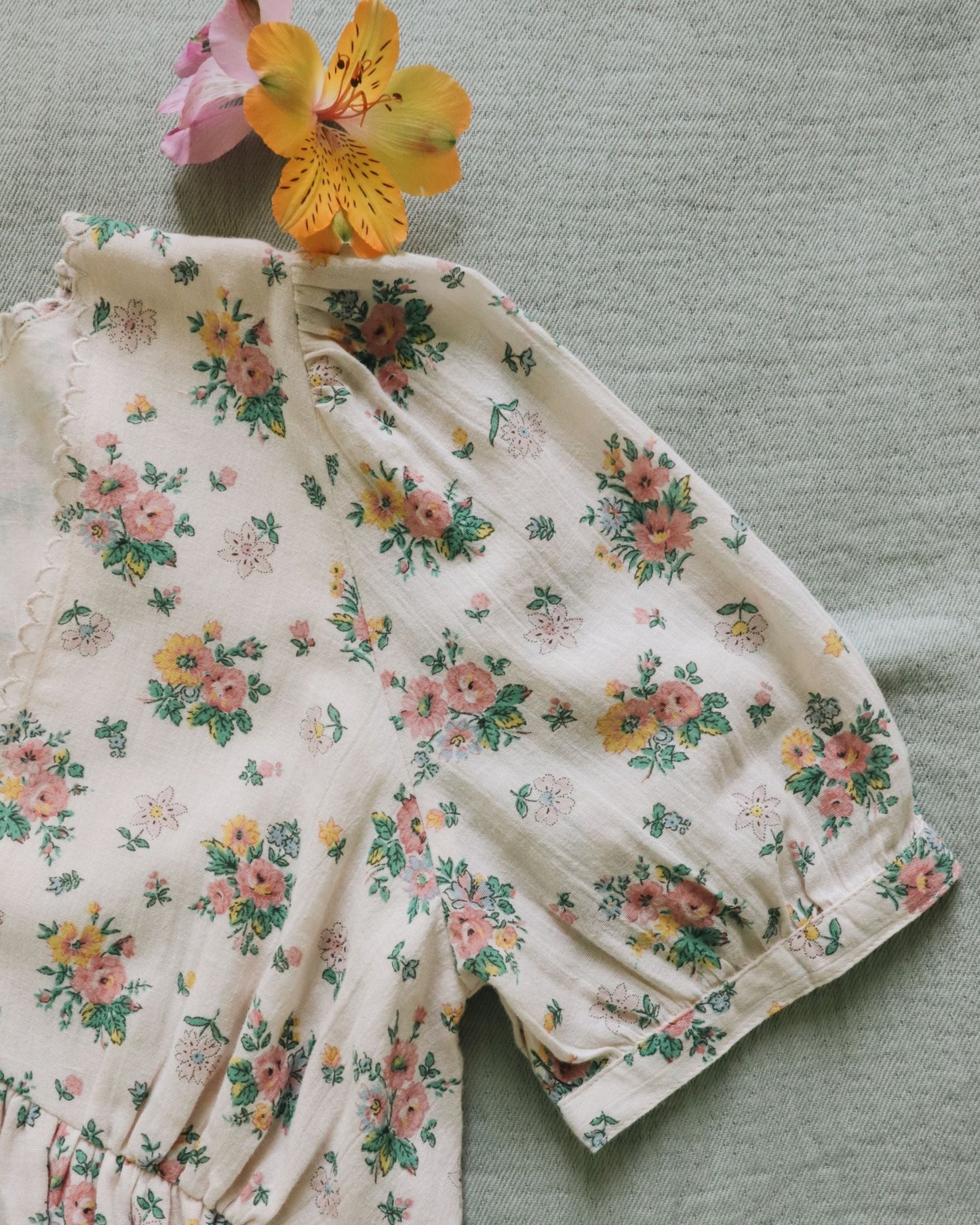 Blouse col V printemps rose