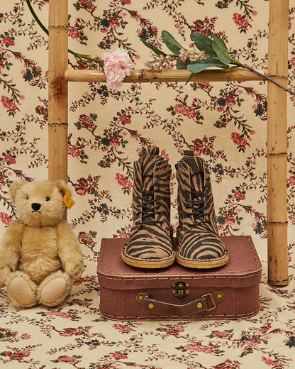 Boots à lacets cuir tigre