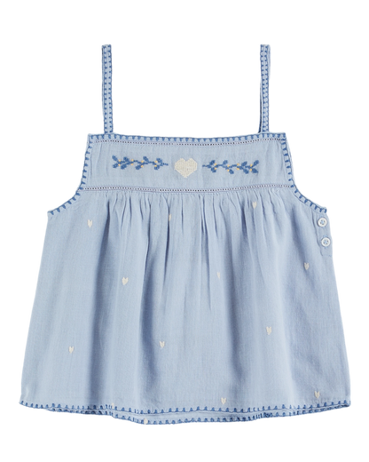 Top broderie coeur bleu clair