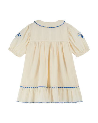 Robe brodée festonnée écru