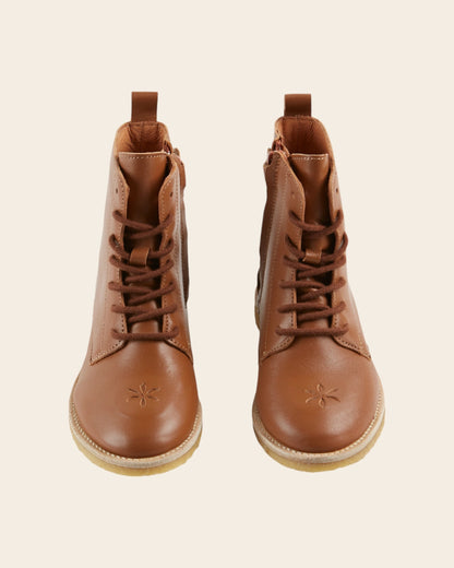 Boots à lacets cuir caramel