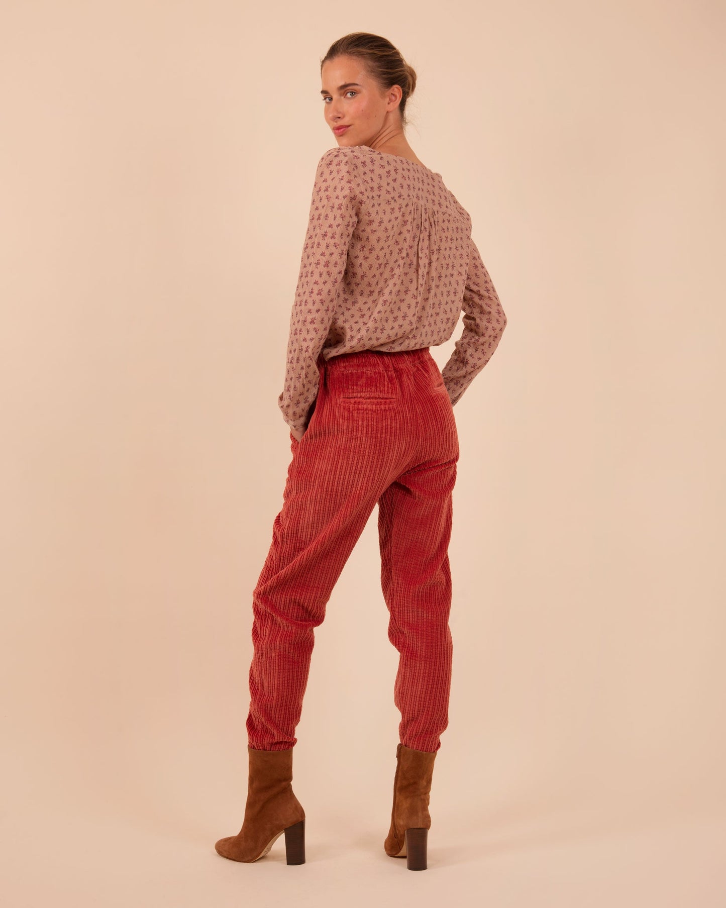 Pantalon velours de coton tomette
