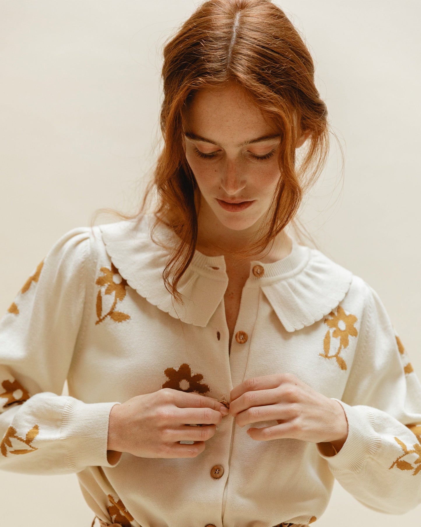 Cardigan fleurs coton bio femme caramel