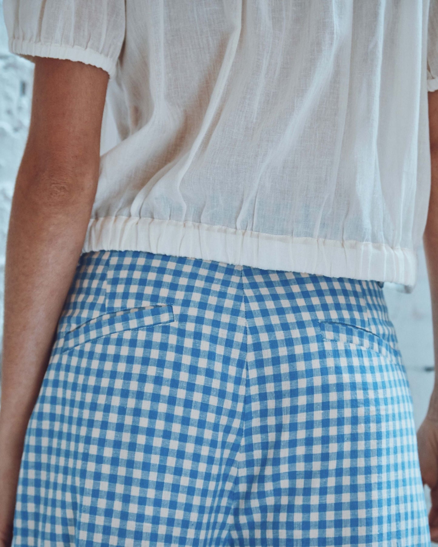 Pantalon large vichy écru et bleu
