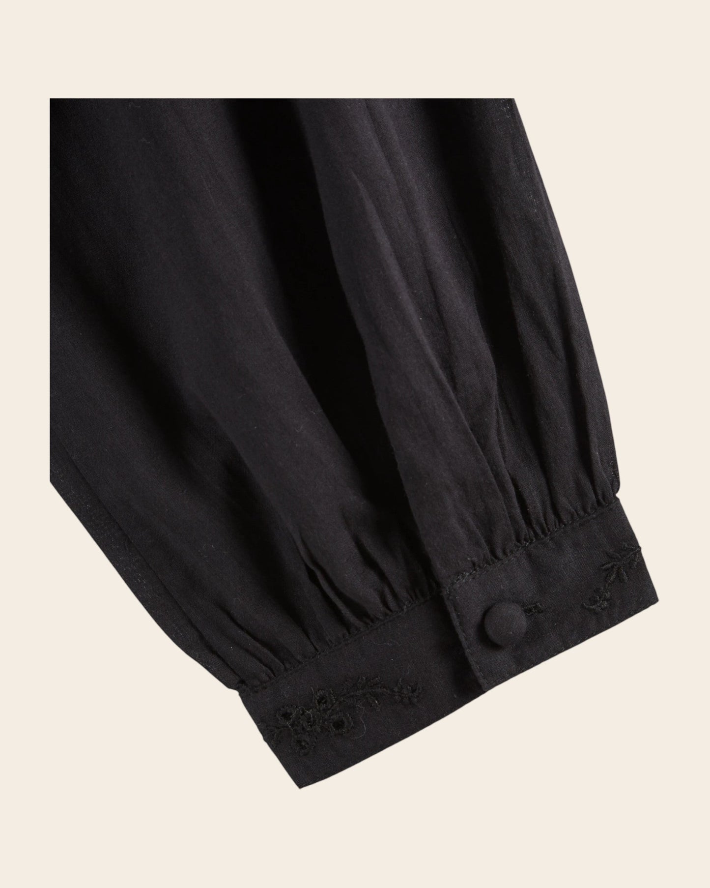 Blouse - Volanté broderie anglaise noir
