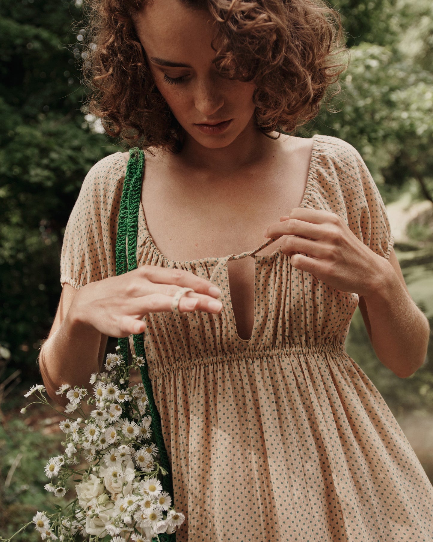 Robe coton beige pois vert