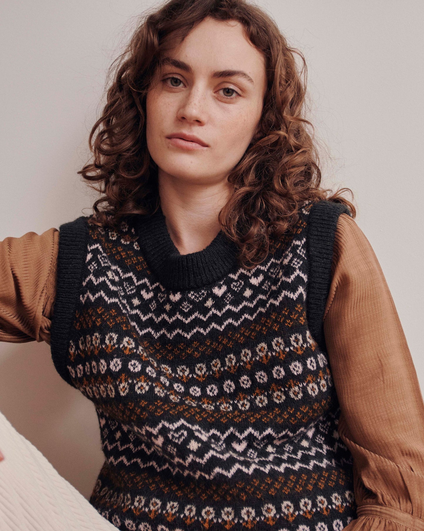 Pull sans manches jacquard bitume
