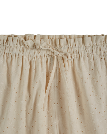 Short broderie anglaise chantilly