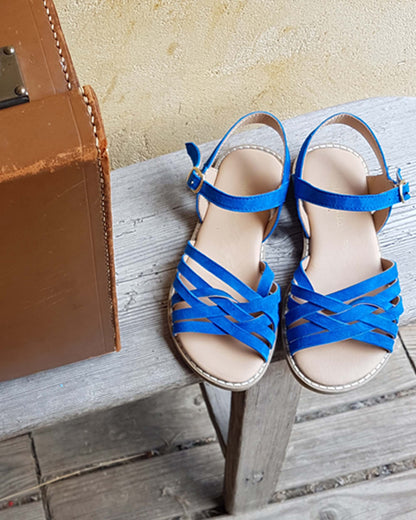 Sandales cuir tresses bleu