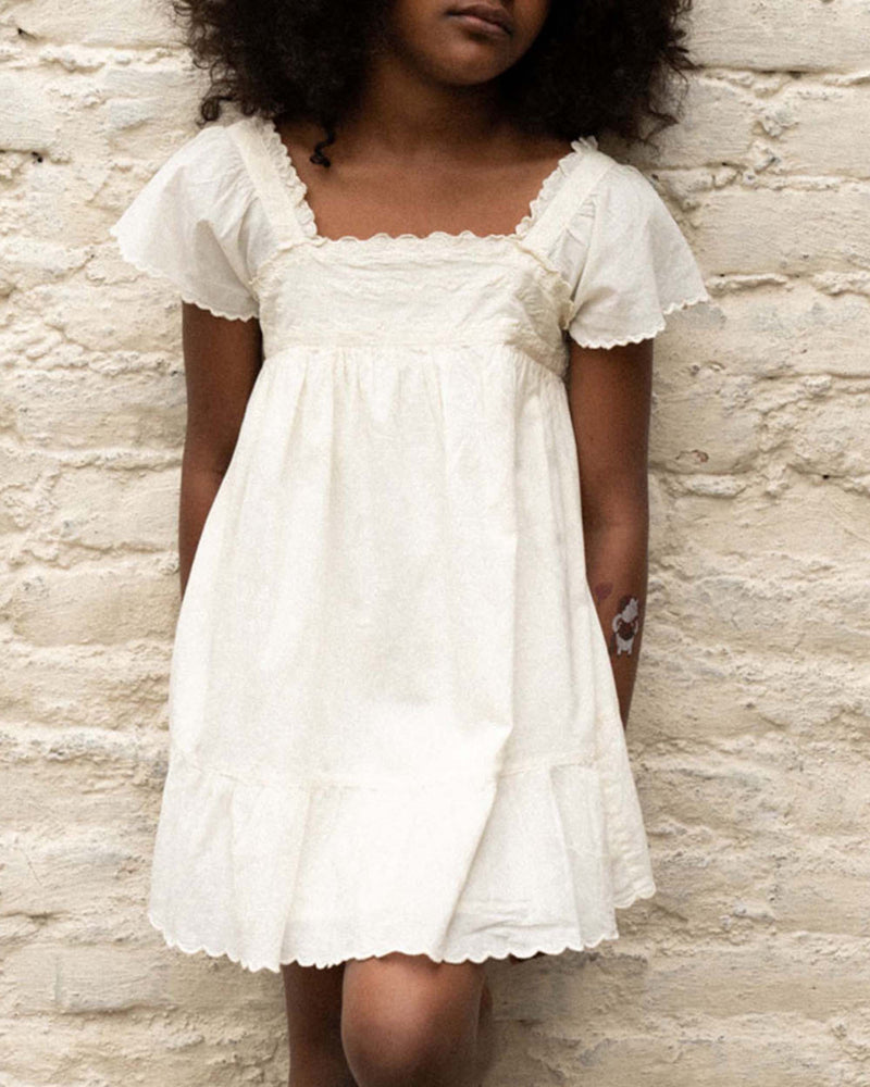 Robe brodée voile de coton écru