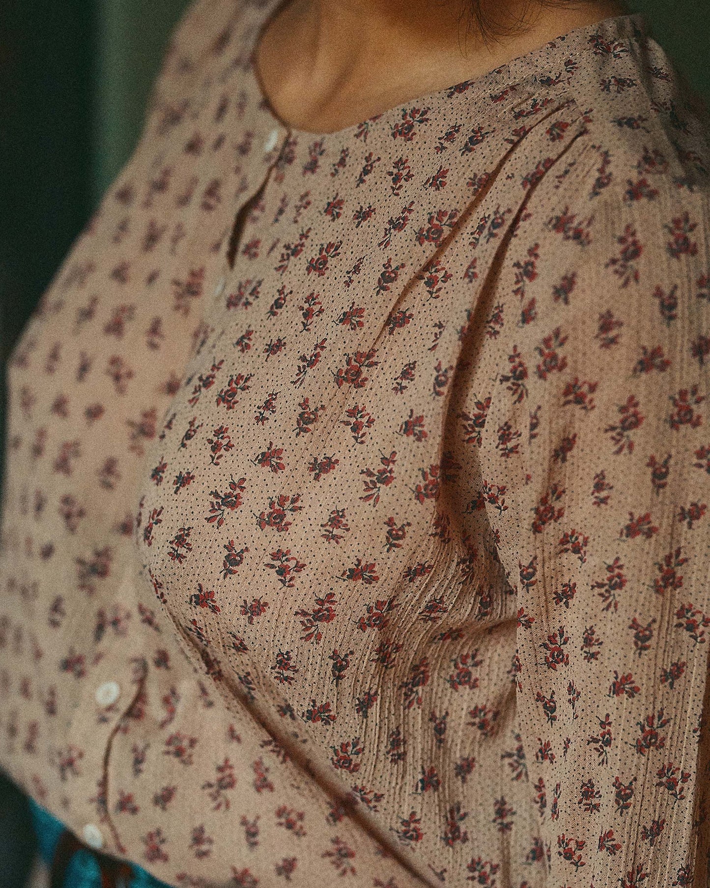 Blouse crépon fleurette rose