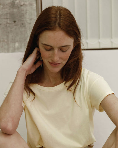 T-shirt coton et teinture bio jaune pâle